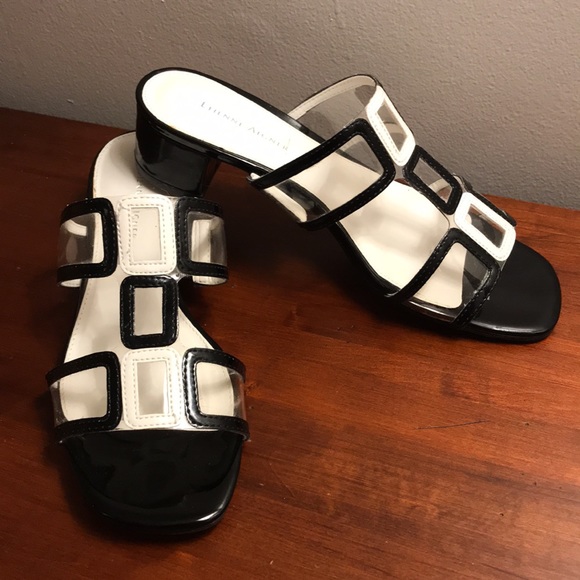 Etienne Aigner Shoes - Vintage ETIENNE AIGNER Sandals